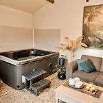 La Dolce Quercy, De Charme Piscine&spa * Espere