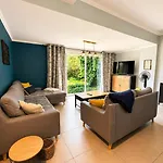 빌라 La Dolce Quercy, De Charme Piscine & Espere