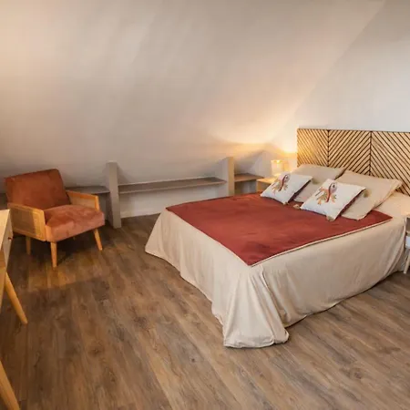 La Dolce Quercy, De Charme Piscine & Villa *