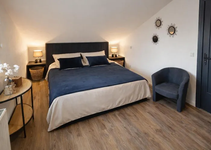 La Dolce Quercy, De Charme Piscine &